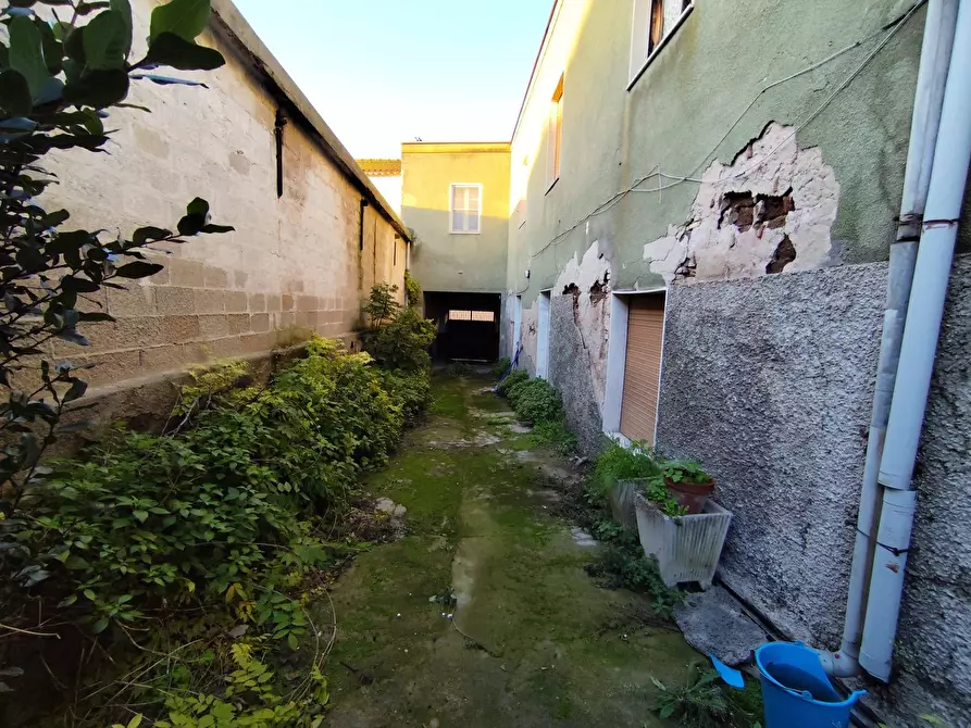 Immagine 10 di Casa indipendente in vendita  in Via Nazionale a Nuraminis