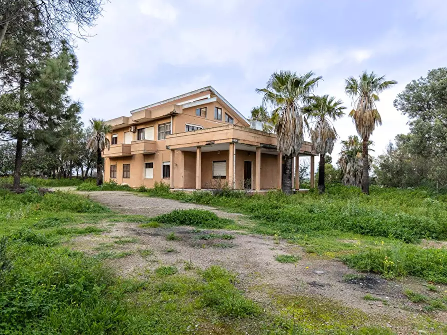 Immagine 4 di Villa in vendita  in Via Delle Acacie a Cagliari