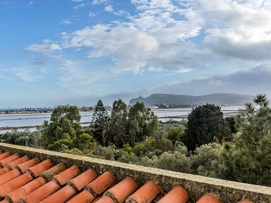 Immagine 7 di Villa in vendita  in Via Delle Acacie a Cagliari