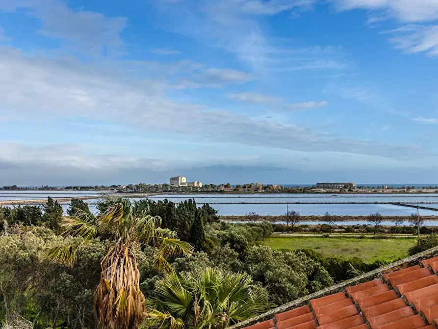 Immagine 8 di Villa in vendita  in Via Delle Acacie a Cagliari