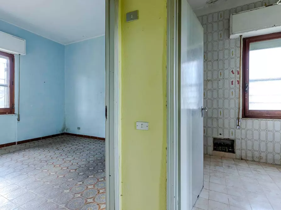 Immagine 16 di Villa in vendita  in Via Delle Acacie a Cagliari