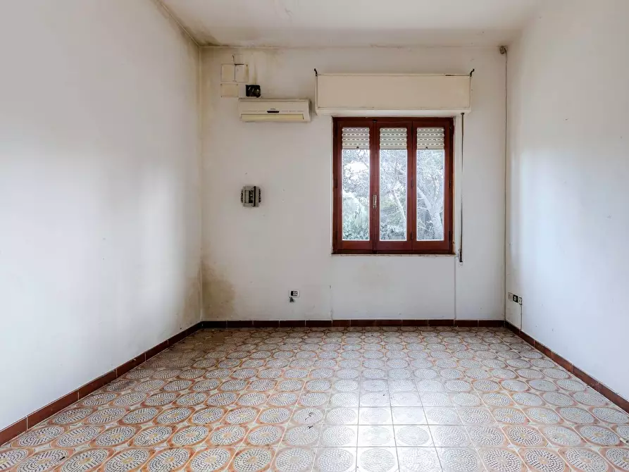 Immagine 19 di Villa in vendita  in Via Delle Acacie a Cagliari