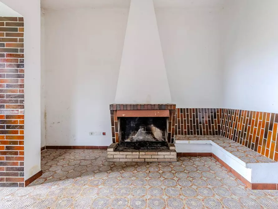 Immagine 20 di Villa in vendita  in Via Delle Acacie a Cagliari