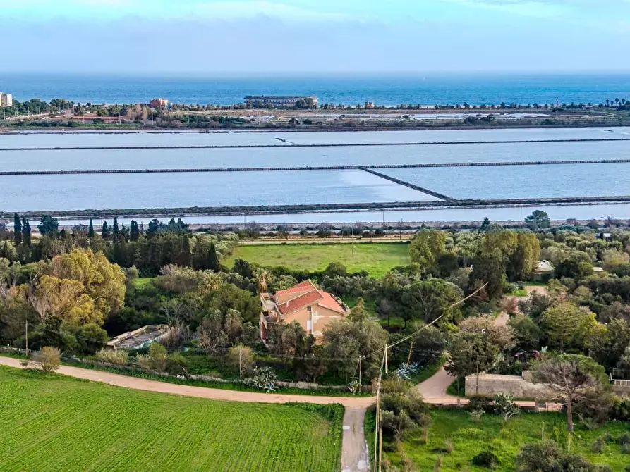 Immagine 27 di Villa in vendita  in Via Delle Acacie a Cagliari