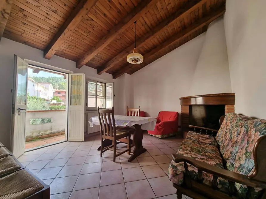 Immagine 10 di Casa indipendente in vendita  in Via Grazia Deledda a Gonnesa