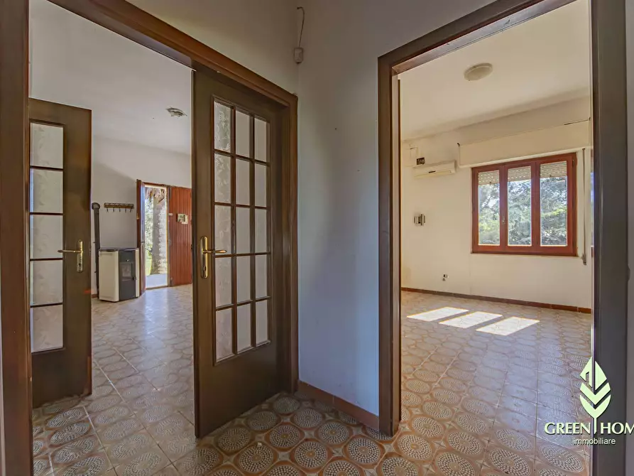 Immagine 13 di Villa in vendita  in Via Delle Acacie a Cagliari