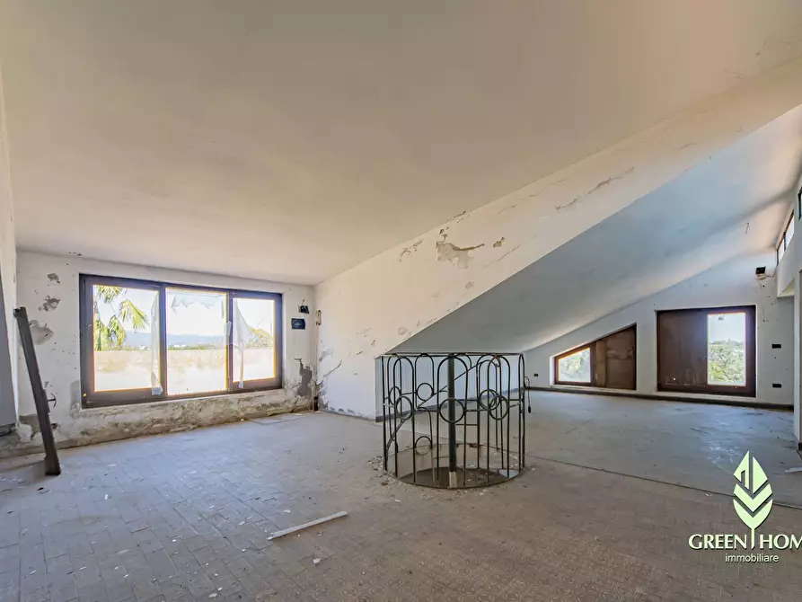 Immagine 22 di Villa in vendita  in Via Delle Acacie a Cagliari