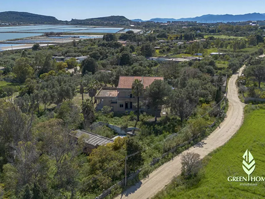 Immagine 30 di Villa in vendita  in Via Delle Acacie a Cagliari