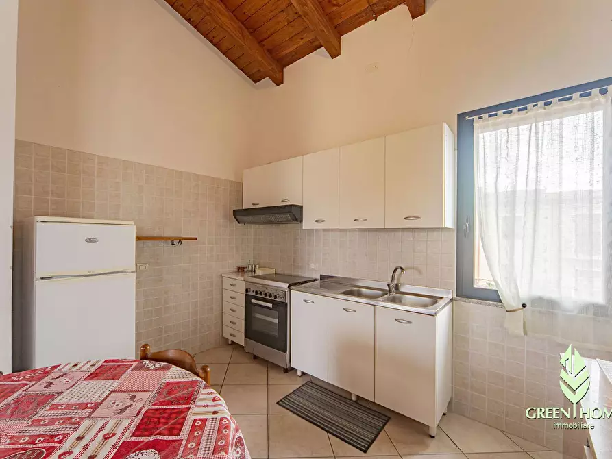 Immagine 13 di Casa semindipendente in vendita  in Via Roma a Guasila