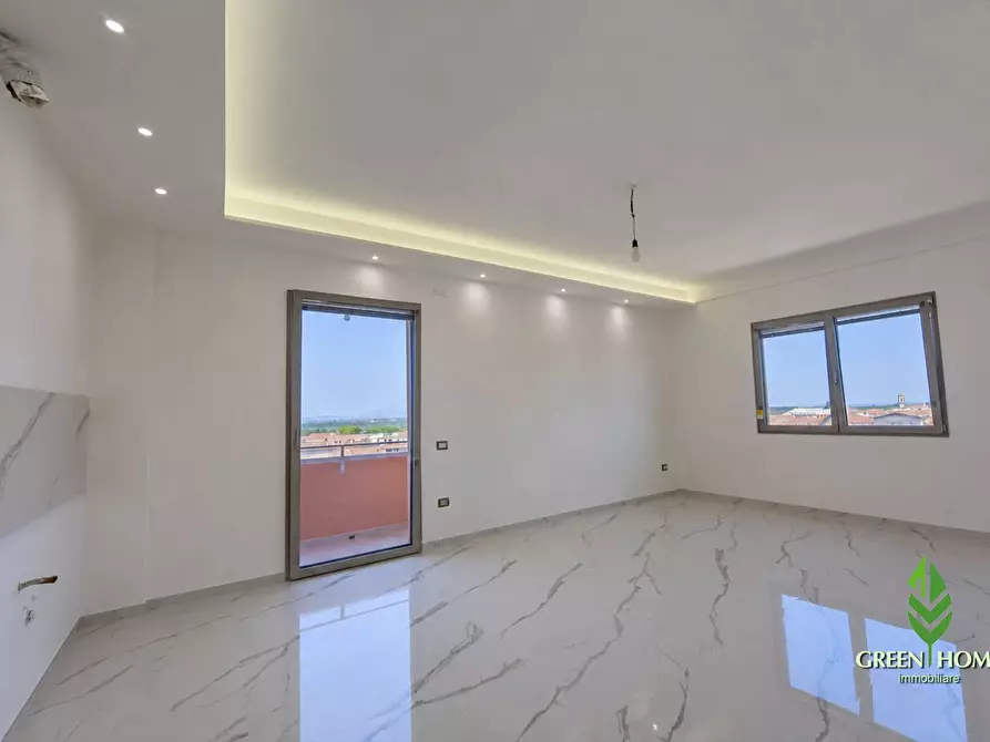 Immagine 1 di Appartamento in vendita  in Via Nazionale a Monastir