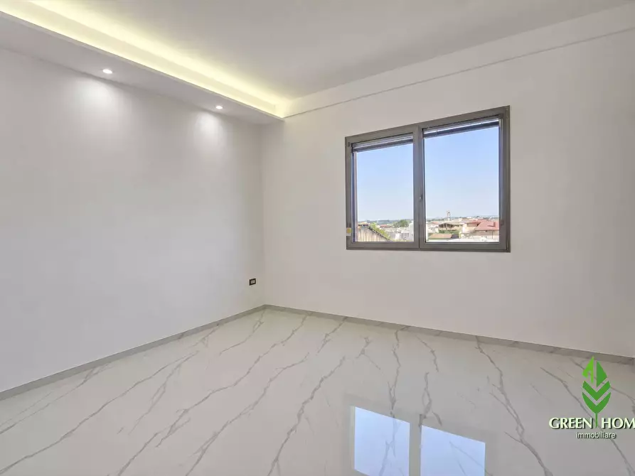 Immagine 2 di Appartamento in vendita  in Via Nazionale a Monastir