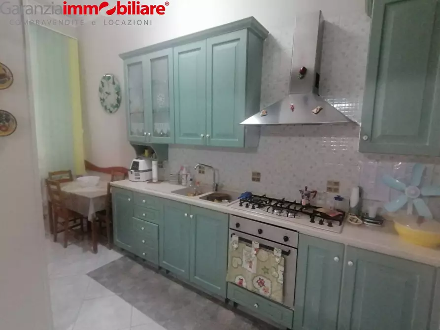 Immagine 4 di Appartamento in vendita  in corso resina a Ercolano