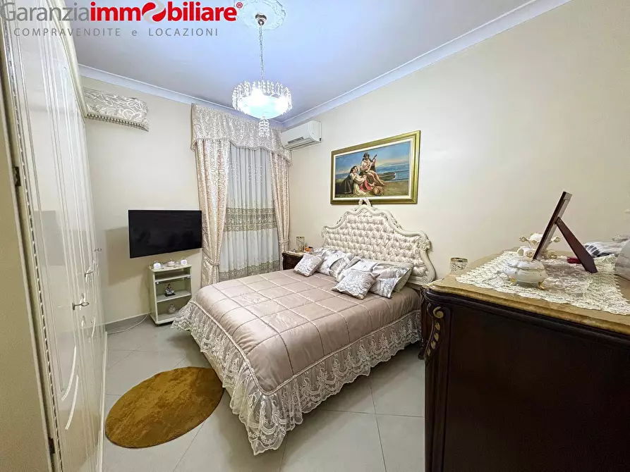 Immagine 7 di Appartamento in vendita  in Via Gherardo Marone a Napoli