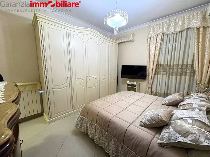 Immagine 8 di Appartamento in vendita  in Via Gherardo Marone a Napoli