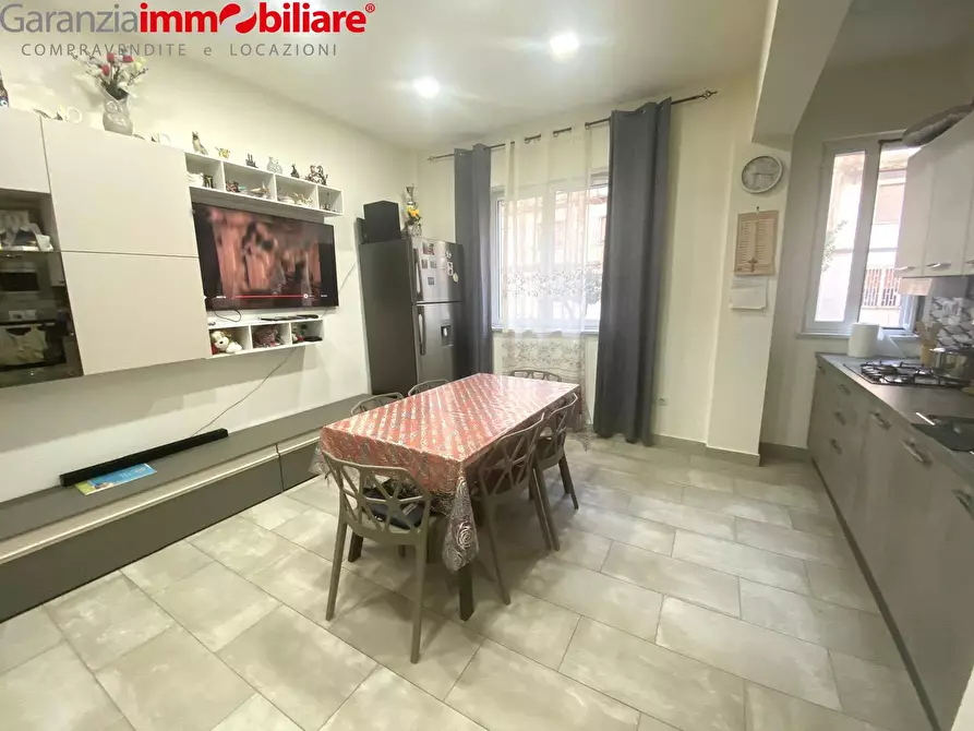 Immagine 3 di Appartamento in vendita  in via stadera a Napoli