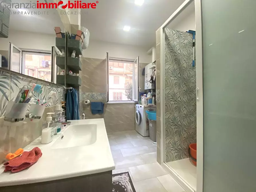 Immagine 4 di Appartamento in vendita  in via stadera a Napoli