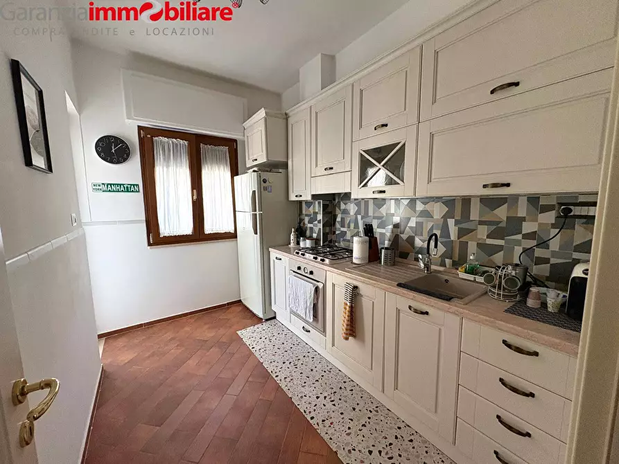 Immagine 6 di Appartamento in vendita  in Via Consalvo a Napoli