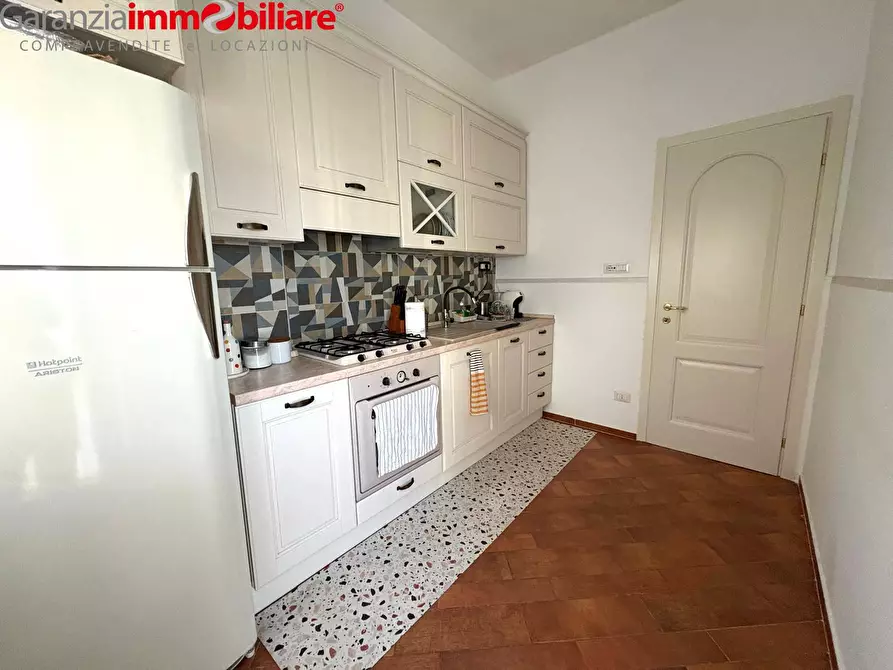 Immagine 8 di Appartamento in vendita  in Via Consalvo a Napoli