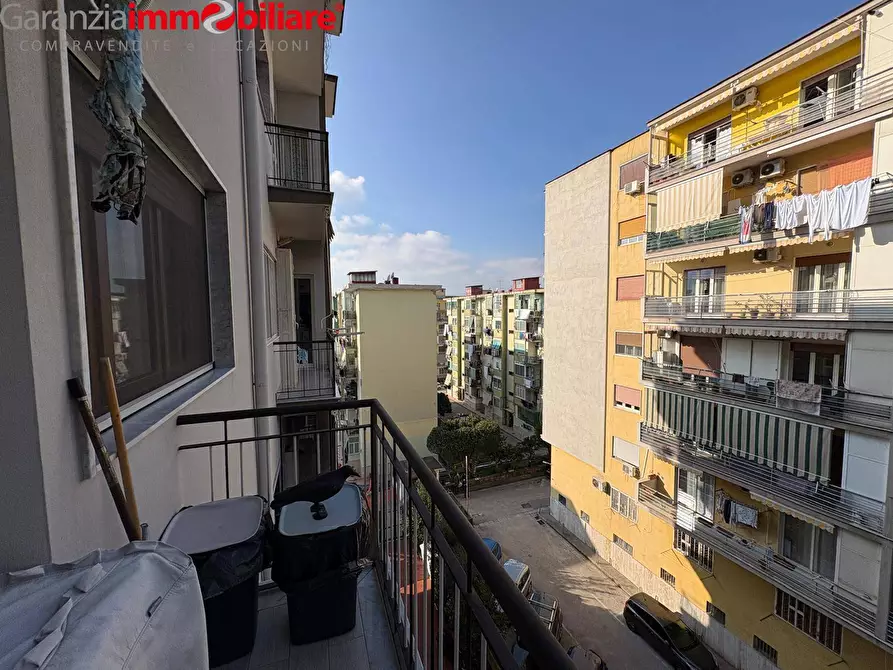 Immagine 18 di Appartamento in vendita  in Via Consalvo a Napoli