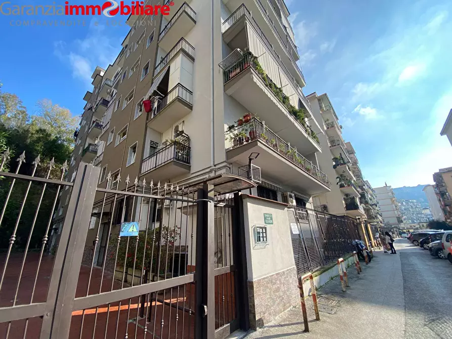 Immagine 30 di Appartamento in vendita  in Via Consalvo a Napoli