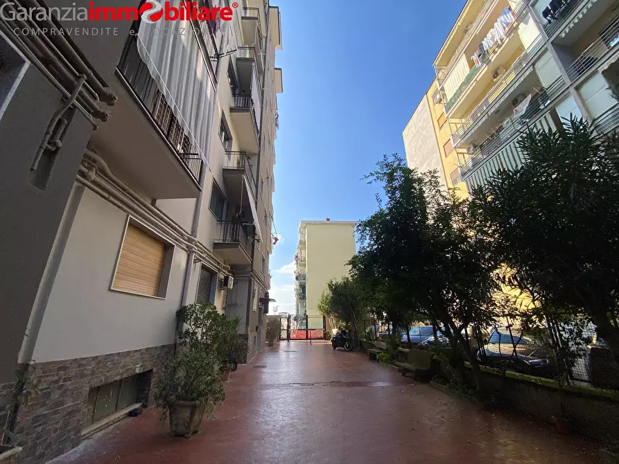 Immagine 34 di Appartamento in vendita  in Via Consalvo a Napoli