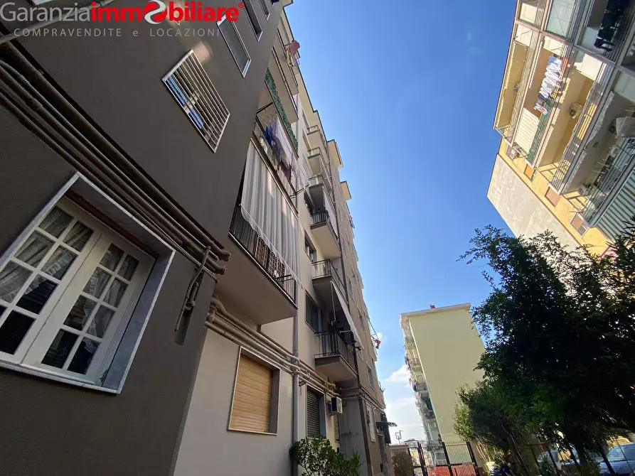 Immagine 36 di Appartamento in vendita  in Via Consalvo a Napoli