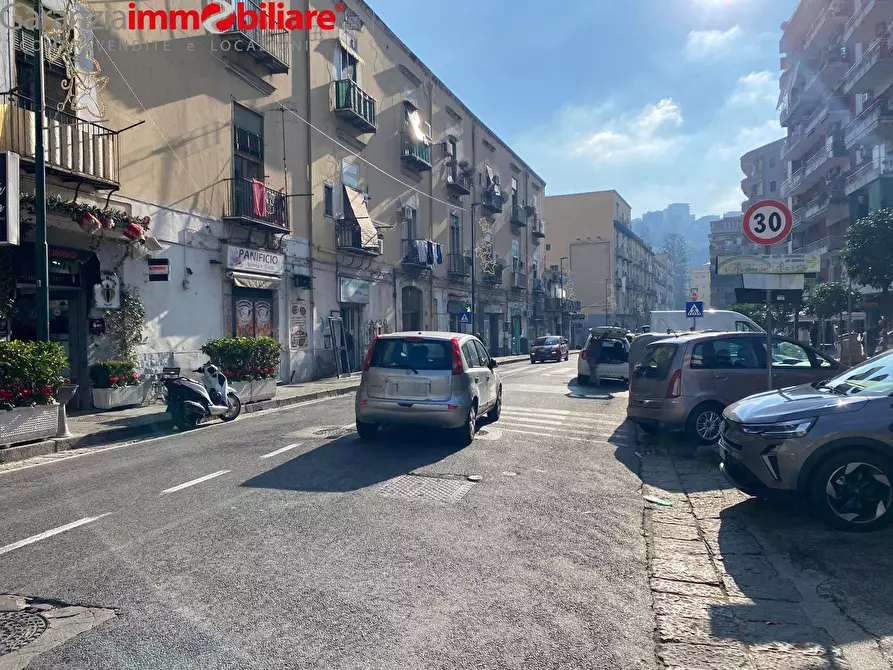 Immagine 41 di Appartamento in vendita  in Via Consalvo a Napoli