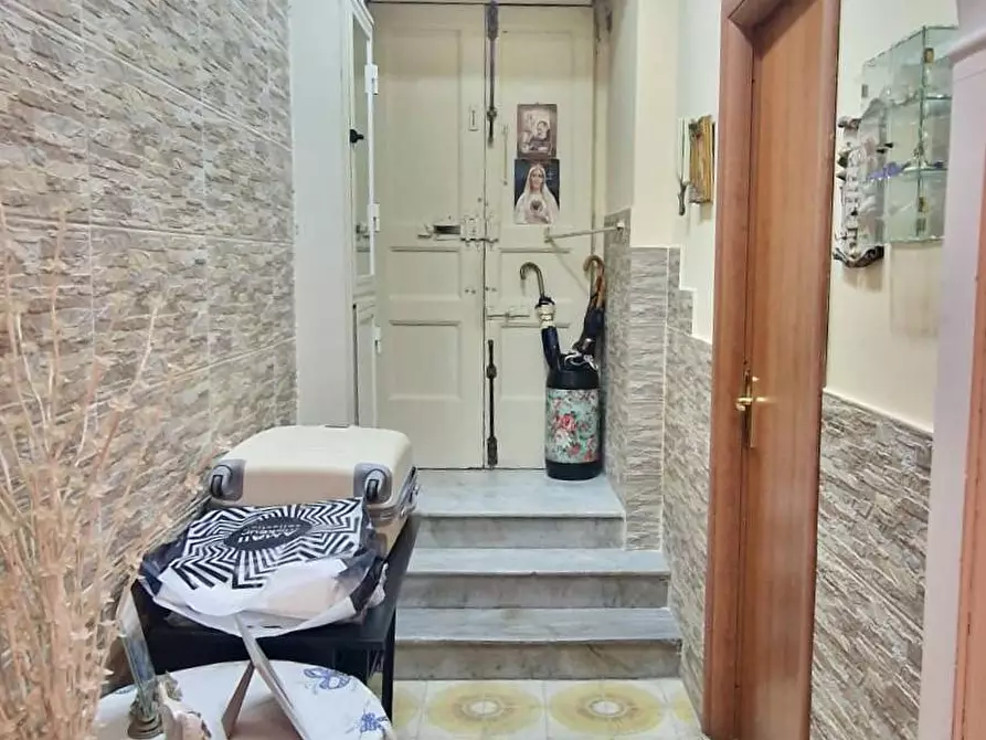Immagine 9 di Appartamento in vendita  in Via Della Veterinaria a Napoli