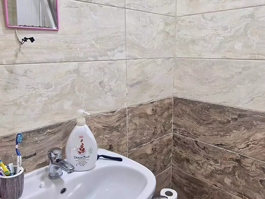 Immagine 15 di Appartamento in vendita  in Via Della Veterinaria a Napoli