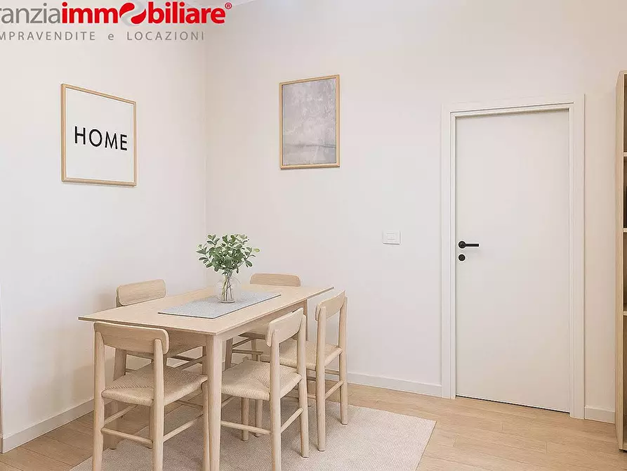 Immagine 19 di Appartamento in vendita  in Via Della Veterinaria a Napoli