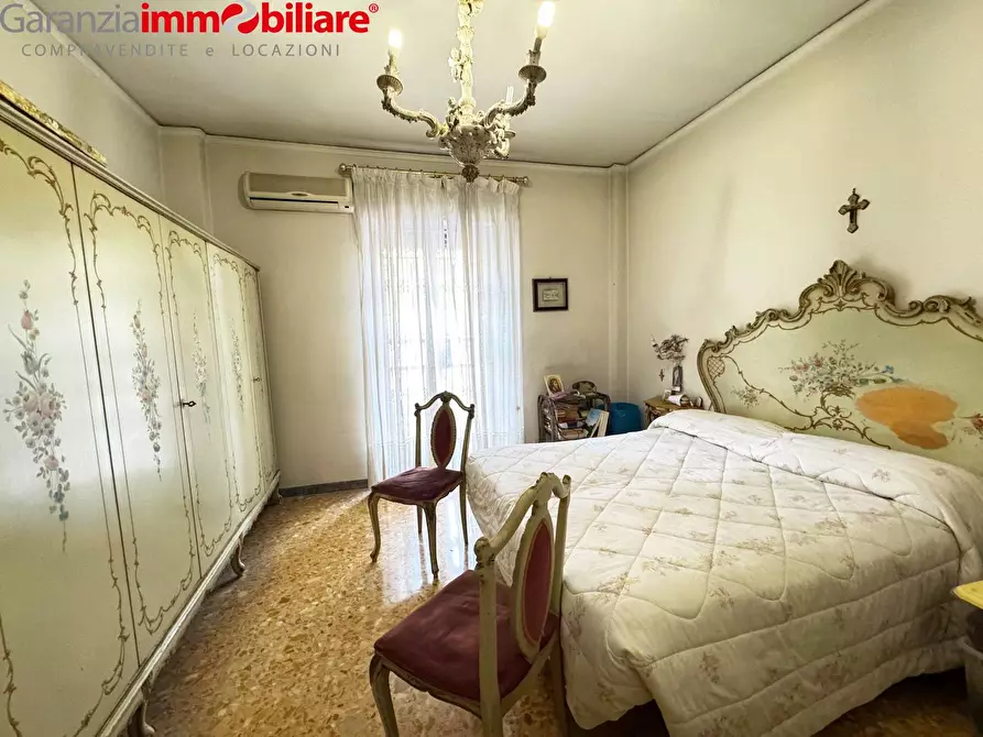 Immagine 11 di Appartamento in vendita  in Via Marco Aurelio Severino a Napoli