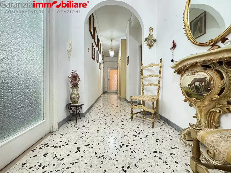 Immagine 5 di Appartamento in vendita  in Via Marco Aurelio Severino a Napoli