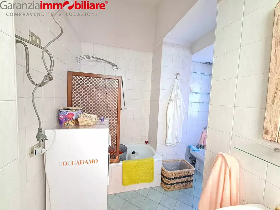 Immagine 7 di Appartamento in vendita  in Via Arenaccia a Napoli