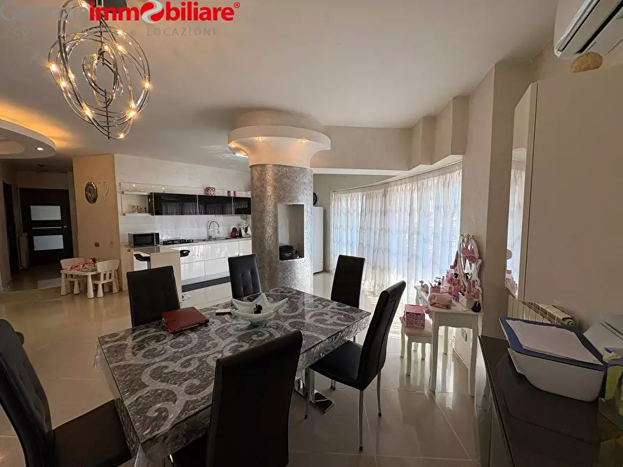 Immagine 2 di Appartamento in vendita  in Via Nicola Nicolini a Napoli