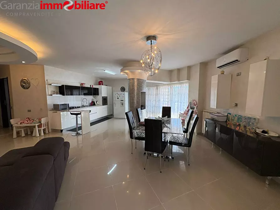 Immagine 3 di Appartamento in vendita  in Via Nicola Nicolini a Napoli