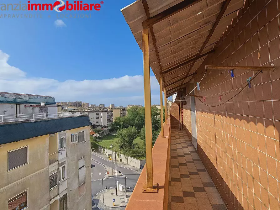 Immagine 11 di Appartamento in vendita  in via miano a Napoli