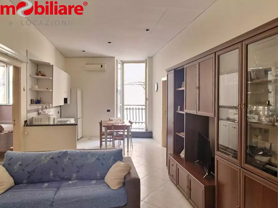 Immagine 2 di Appartamento in vendita  in Via Francesco Girardi a Napoli