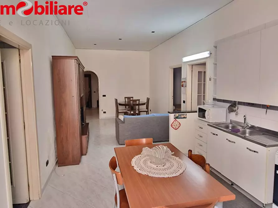 Immagine 6 di Appartamento in vendita  in Via Francesco Girardi a Napoli