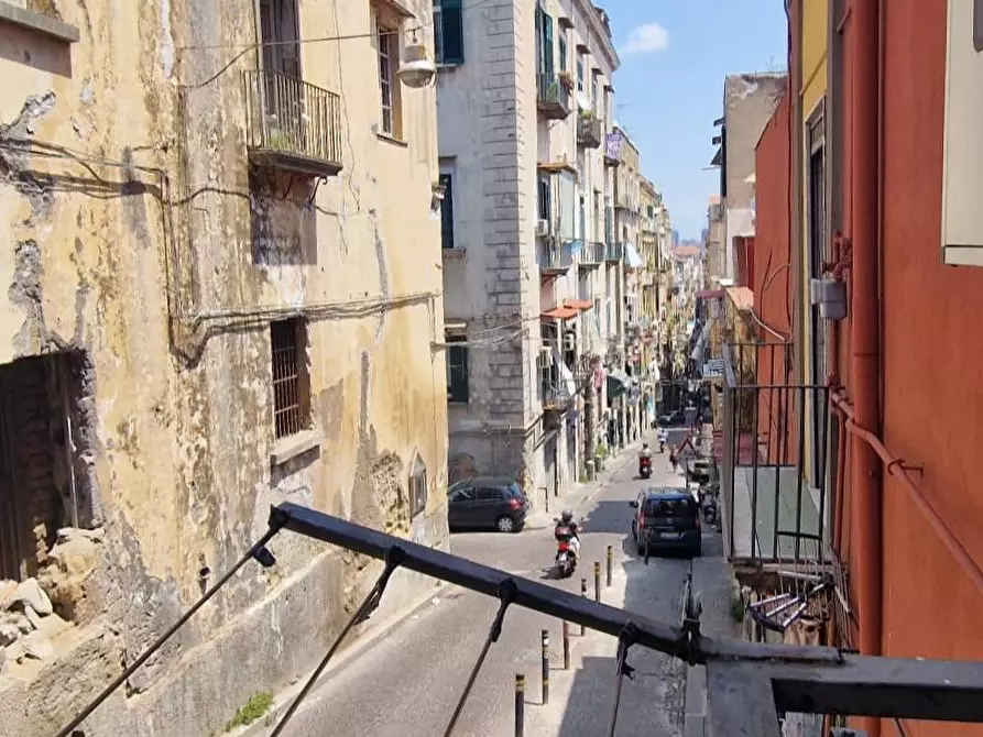 Immagine 25 di Appartamento in vendita  in Via Francesco Girardi a Napoli
