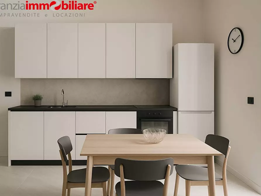 Immagine 34 di Appartamento in vendita  in Via Francesco Girardi a Napoli