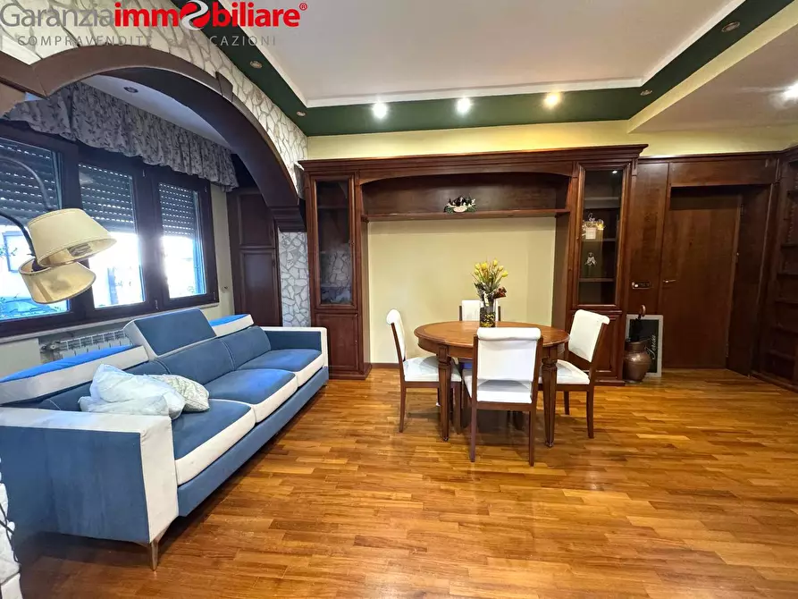 Immagine 1 di Appartamento in vendita  in Calata Capodichino a Napoli