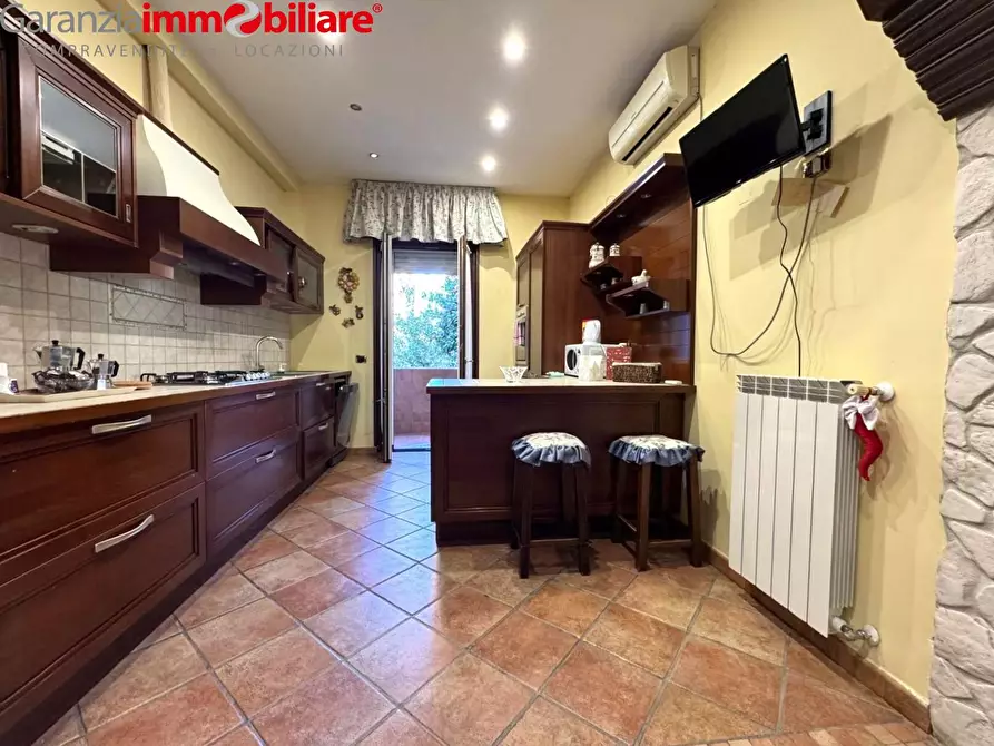 Immagine 6 di Appartamento in vendita  in Calata Capodichino a Napoli