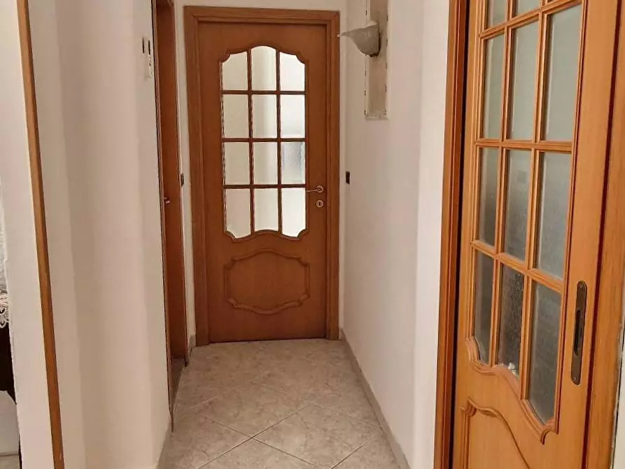 Immagine 6 di Appartamento in vendita  in Via Michele Tenore a Napoli