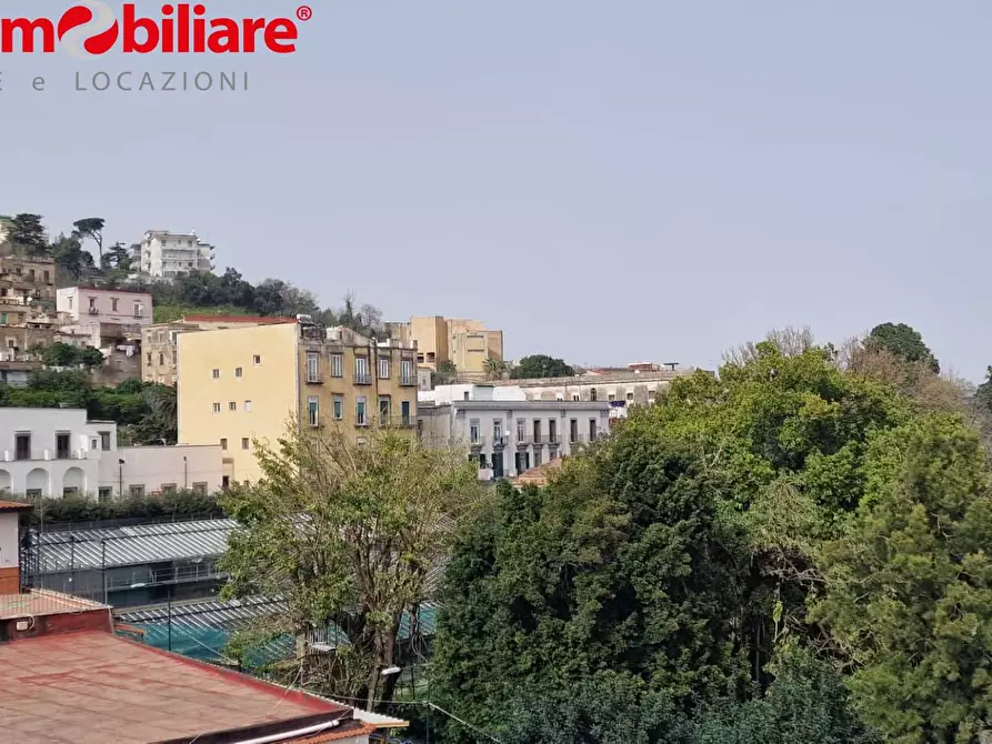 Immagine 14 di Appartamento in vendita  in Via Michele Tenore a Napoli
