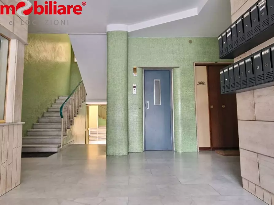 Immagine 18 di Appartamento in vendita  in Via Michele Tenore a Napoli