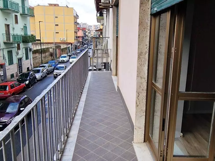 Immagine 14 di Appartamento in affitto  in via vittorio veneto a Napoli