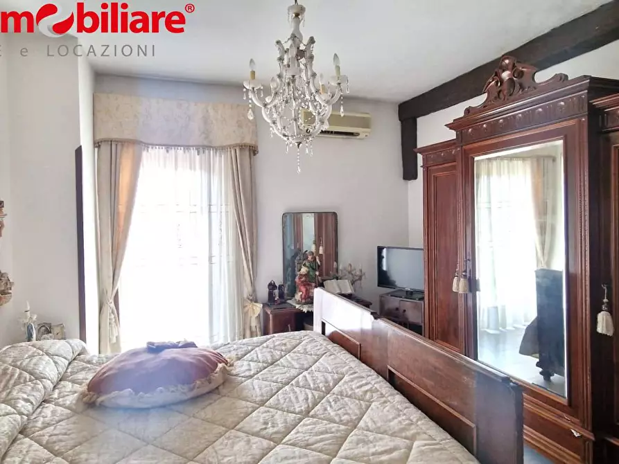 Immagine 11 di Appartamento in vendita  in Via Alcide Cervi a Napoli