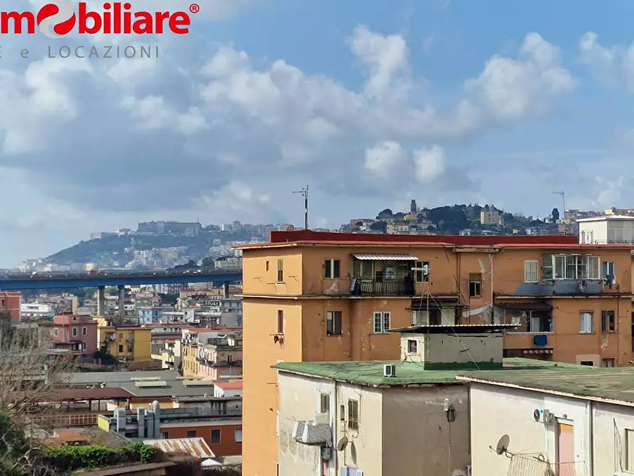 Immagine 18 di Appartamento in vendita  in Via Alcide Cervi a Napoli