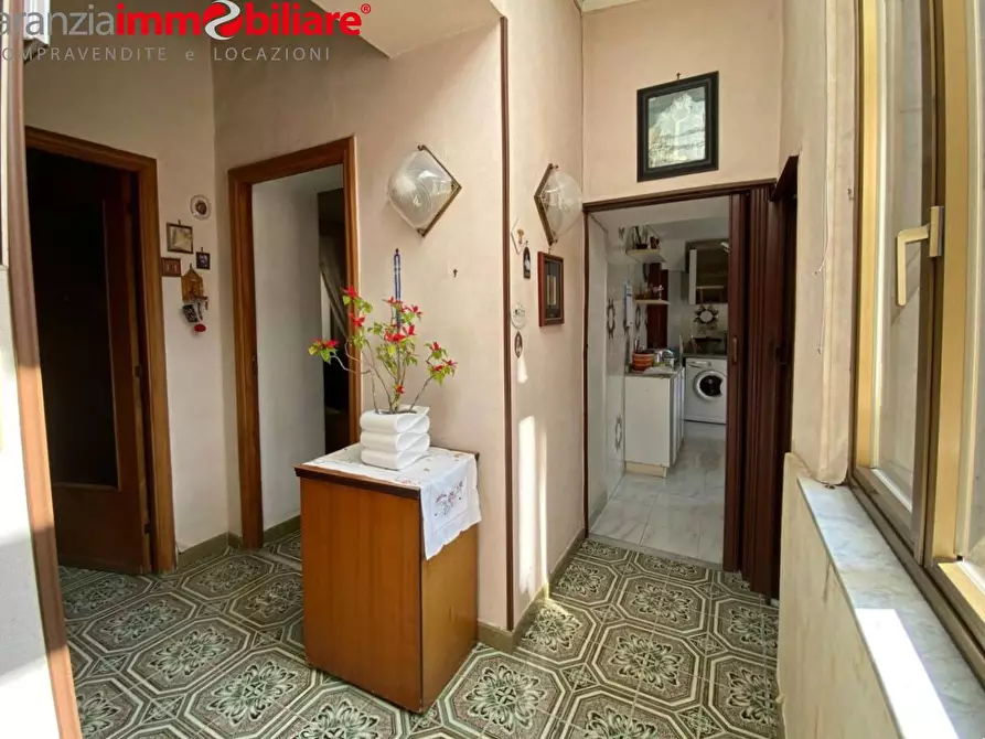 Immagine 15 di Appartamento in vendita  in Vico Paradiso Alla Salute a Napoli