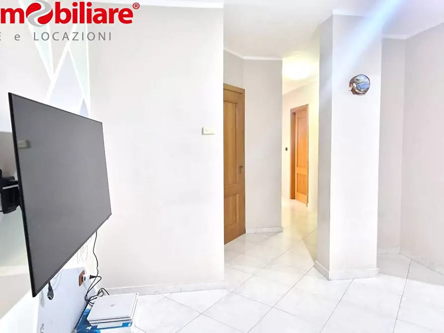 Immagine 5 di Appartamento in vendita  in via prima traversa antica giardini a Giugliano In Campania